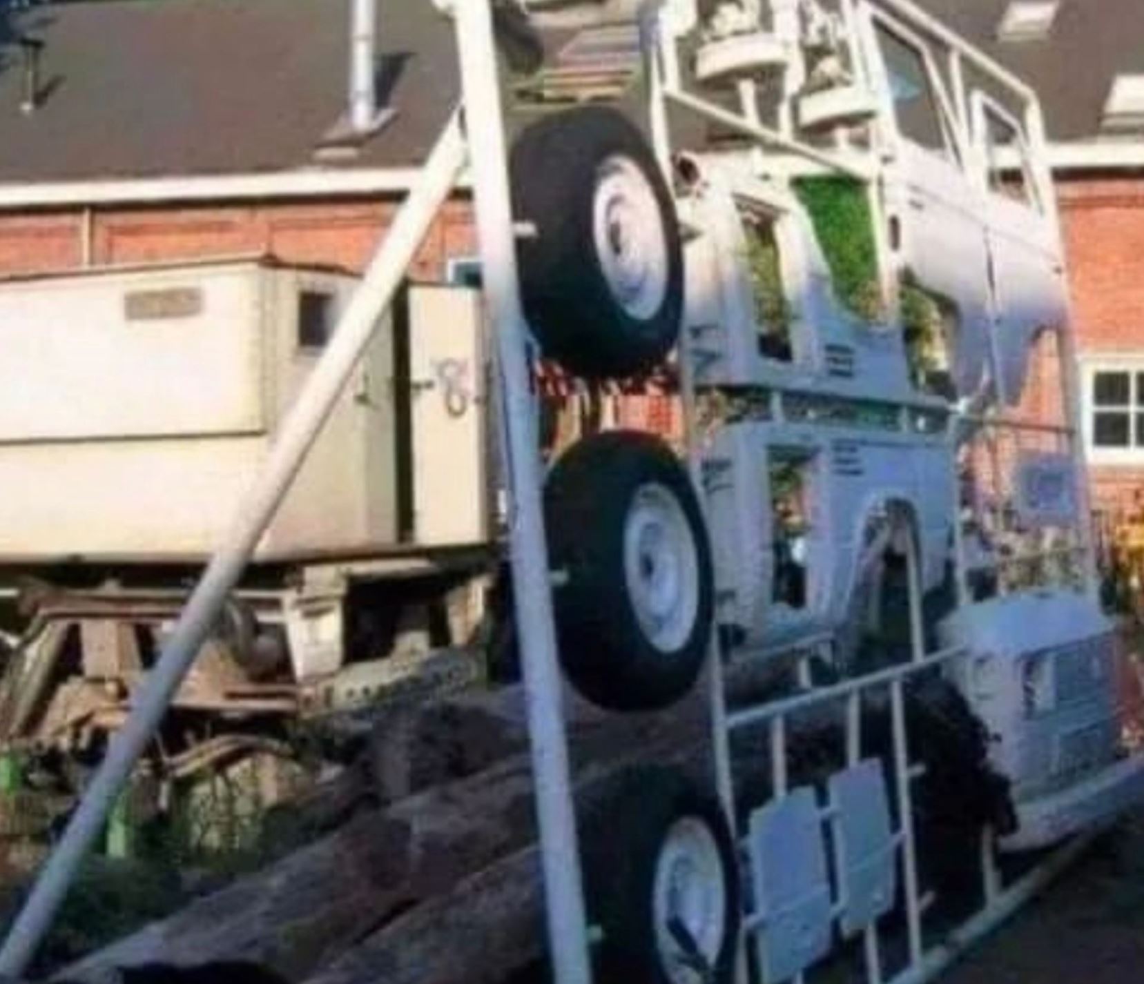 Ke Ikea zane predva aut